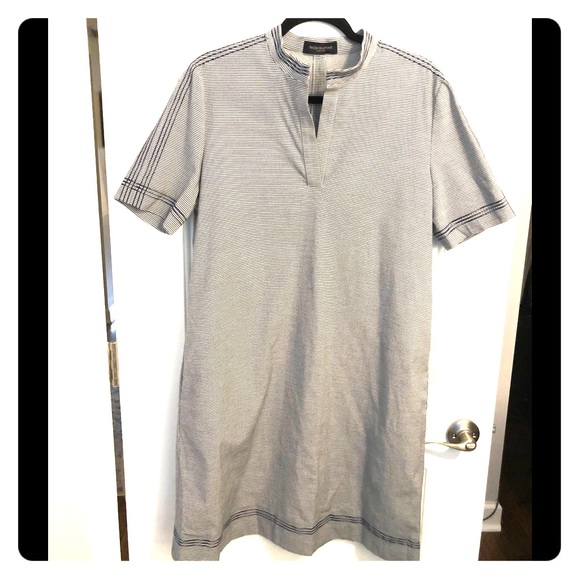 Piazza Sempione Shift Dress - Picture 1 of 8
